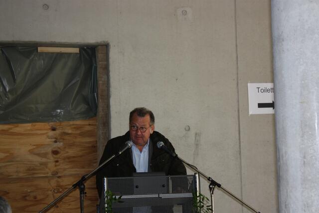 Architekt Stefan Behnisch – nach den Worten des Bürgermeisters ein Partner, auf den man sich verlassen könne