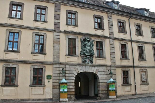 Eingang des Vonderau Museums in Fulda.