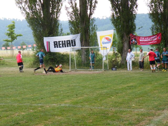 31. Action im Spiel.