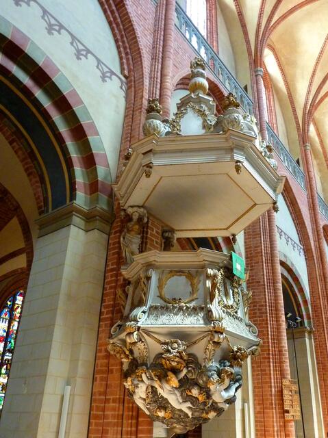 Die Engelkanzel im Dom