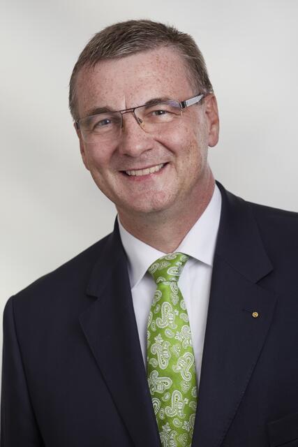 Landrat Dr. Saftig unterstützt den Aufruf zur Typisierung am Freitag, 24. Juli, 16 bis 20 Uhr, in der Peter-Häring-Halle in Urmitz