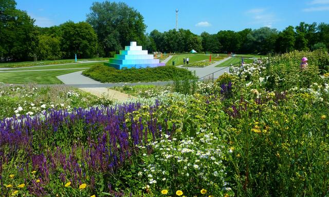 Weiter Blick über den Optikpark