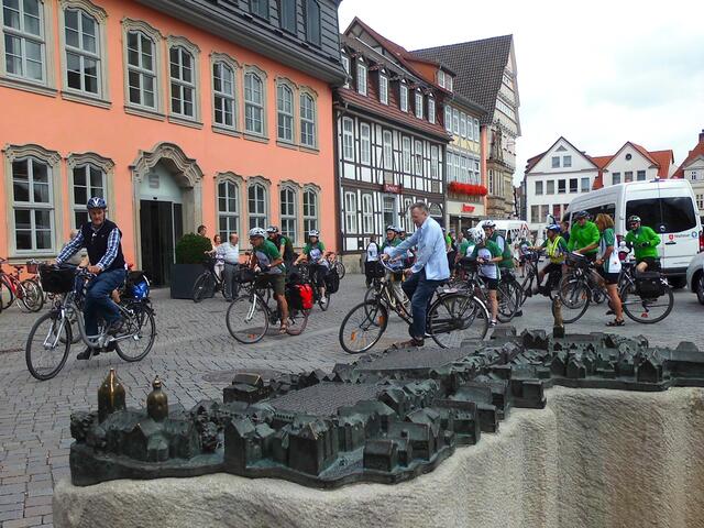 . . . und schon geht die Tour los . . .