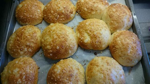 ca 25 Minuten goldgelb backen