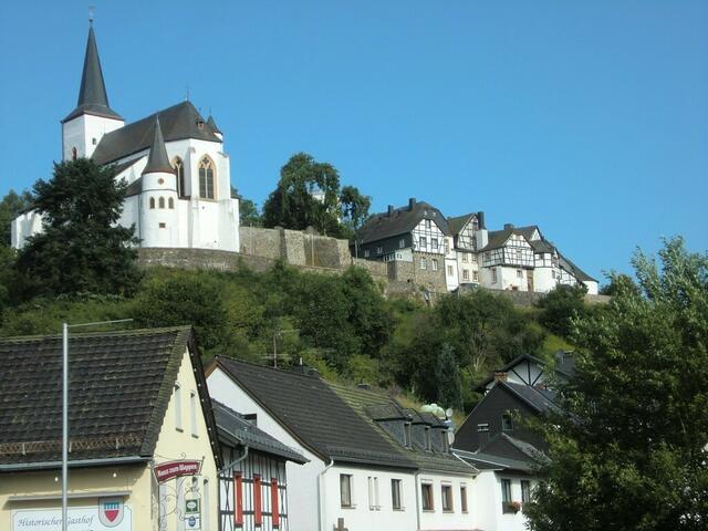 Burg Reifferscheid bei Hellenthal