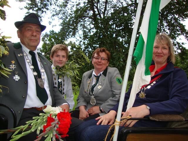 Könige: v.l. Robert Kreimeyer, Sören Jahnke,Anja Röhrbein, Stephanie Rindfleisch