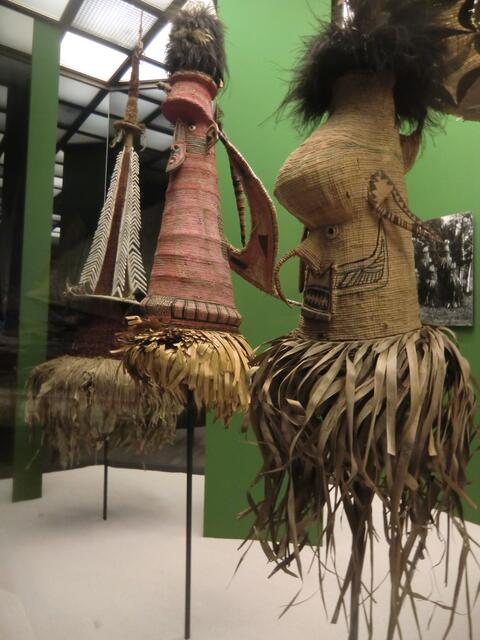 geflochtene Masken der Sulka in Neubritanien