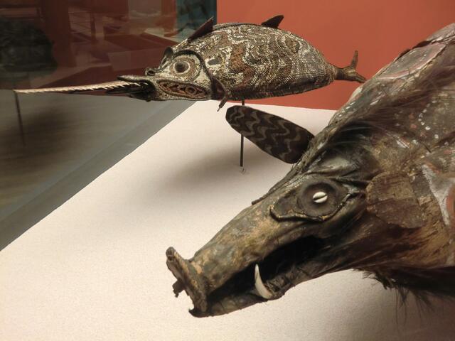 seltsame Mischwesen aus Schwein und Sägefisch