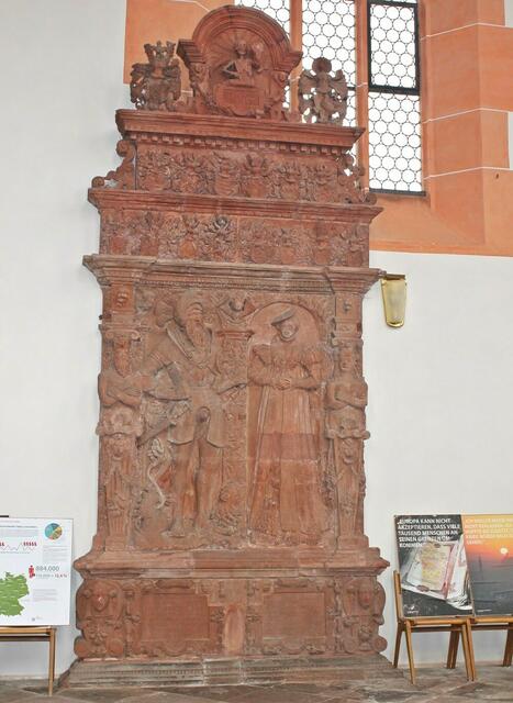 Grabstein Anton von Ysenburg und Elisabeth von Wied (1563).