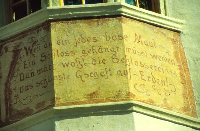 Spruch an einem Haus in Burgeis