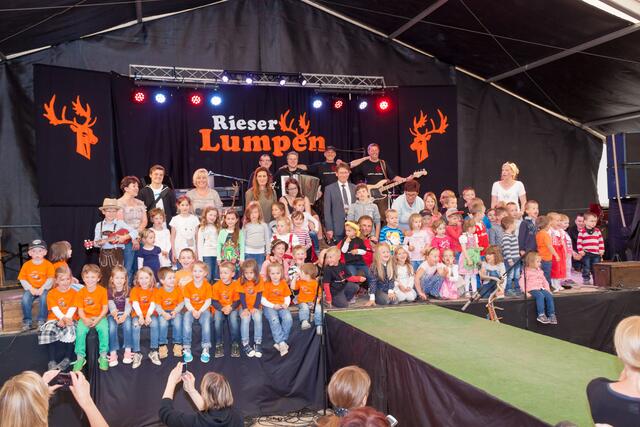 Rieser Kindertag in Mönchsdeggingen