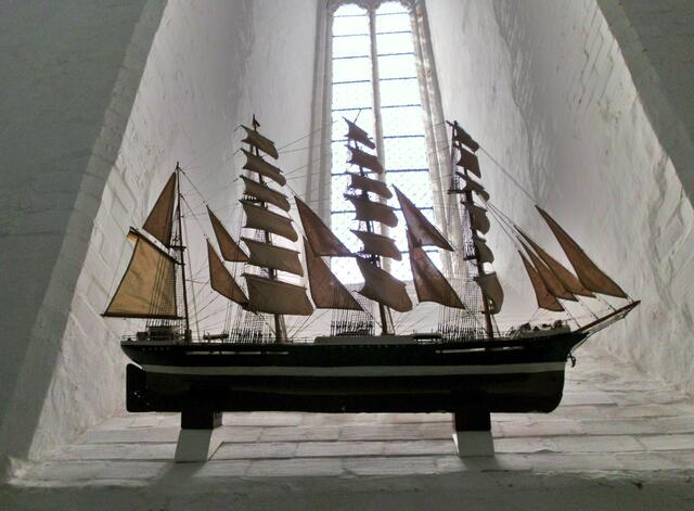 Modellschiff der "Pamir" in St. Jakobi
