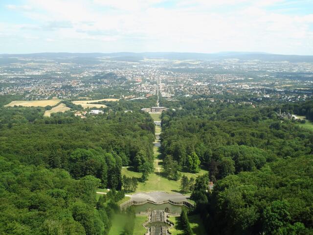 Blick vom "Herkules" auf Kassel und Schloß Wilhelmshöhe