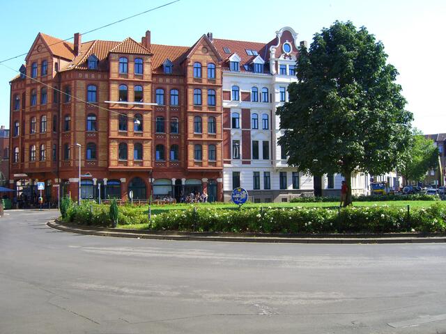 Die Ruhe, die von dem vollständig beräumten Lichtenbergplatz ausging, war schon fast gespenstisch.