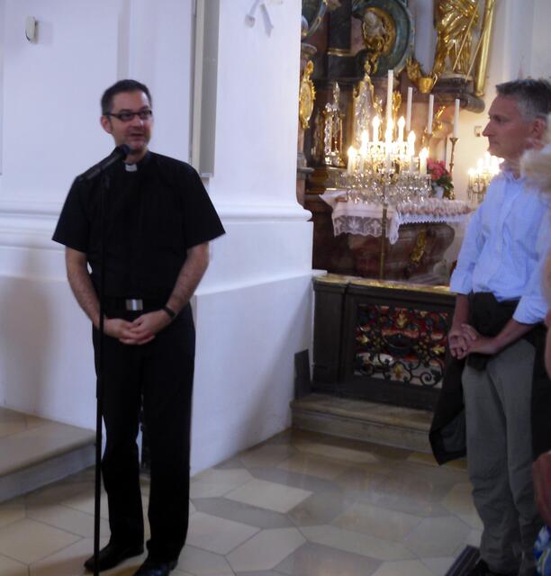 Pater Geißler dankt für den Besuch