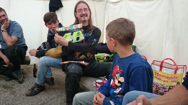 ...Geburtstags Ölfuss-Kind Steven...