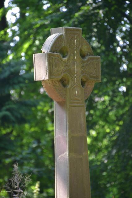 Keltisches Großkreuz auf dem Grab der aus Schottland stammenden Fürstin Muriel (Foto: Katja Woidtke)