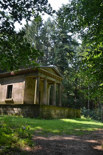Der dorische Tempel auf dem Donnerberg wird im Volksmund "Teetempel" genannt (Foto: Katja Woidtke)
