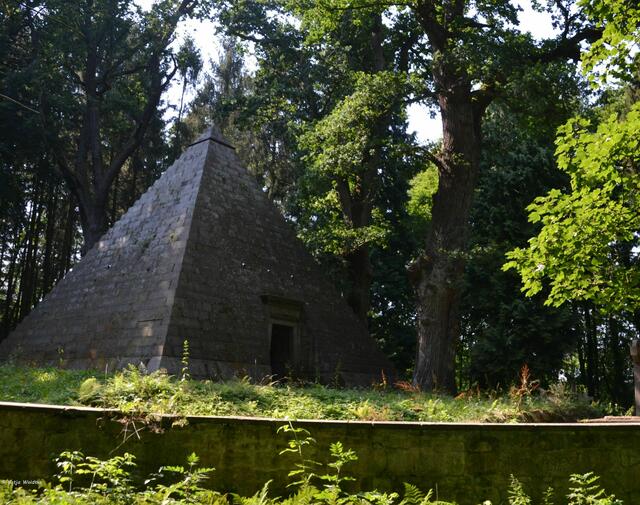 Pyramide am Lavespfad in Derneburg (Foto: Katja Woidtke)