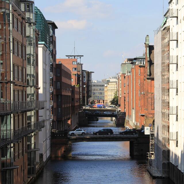 Brücken verbinden