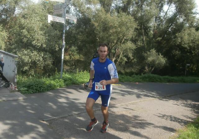 Vitali Lider, der spätere Drittplatzierte über 6,8 Km.