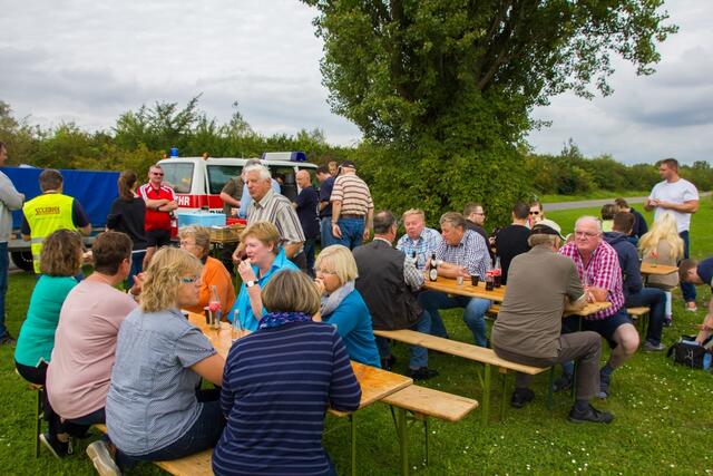 Picknick am Giftener See.