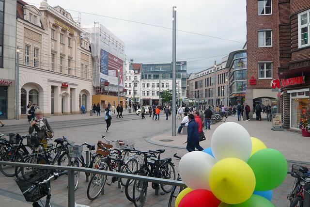 Der zentrale Verkehrsknotenpunkt Marienplatz. Foto: Helmut Kuzina