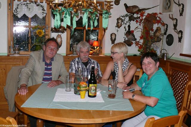 Abendessen im Jägerzimmer
