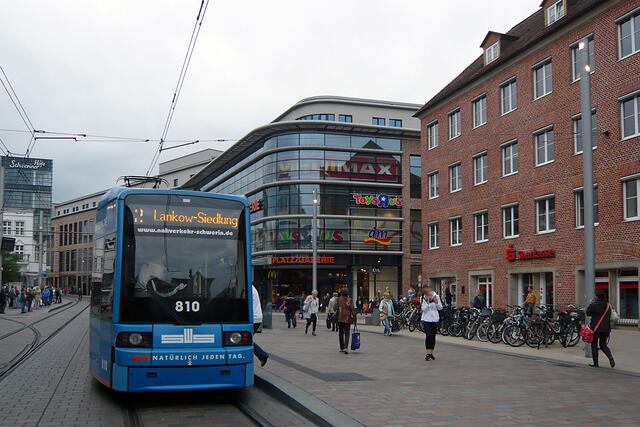 Auf dem Marienplatz. Foto: Helmut Kuzina