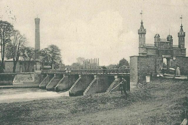 Limmer-Wehr, um 1902.