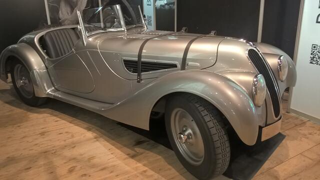 BMW 307 in der Tenne