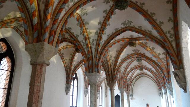 mittelalterliche Deckenfresken im Burgkloster von Lübeck