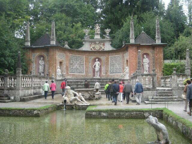 "Aufstellung" zu den Wasserspielen ....:-)