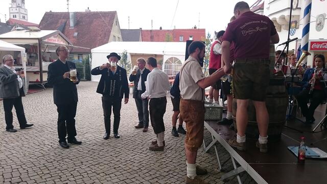 Prost ... auf ein gelungenes Fest!