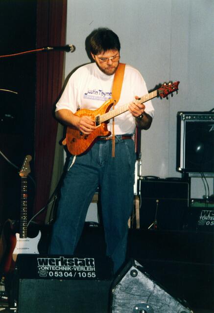 1990