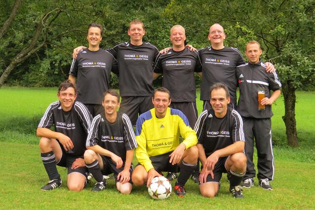 Das Team der SG Holzhausen/Steinperf, Alte-Herren Ü35-Kreismeister 2015