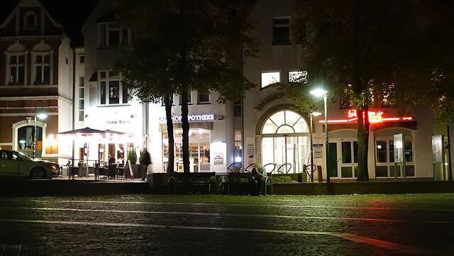 Auf dem Salzhof der historischen Altstadt. Foto: Helmut Kuzina