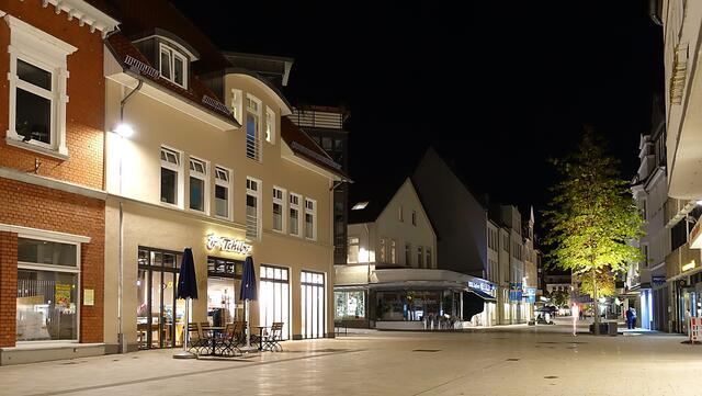 Die neugestaltete Fußgängerzone der Langen Straße. Foto: Helmut Kuzina