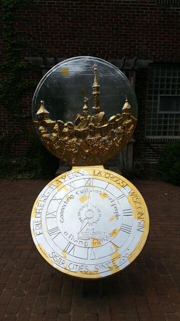Inschrift: „Pocket Watch“