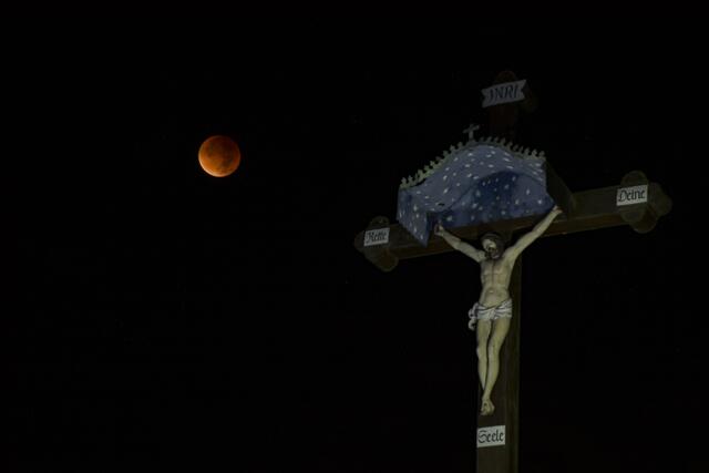 Blutmond in der Heimat