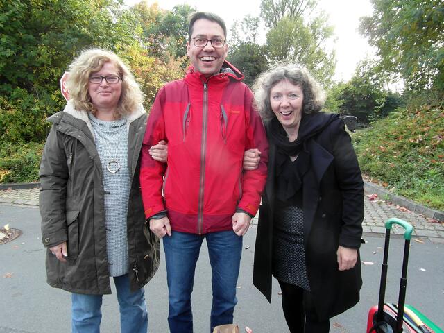 Dr. Gudrun Koch (l.) und Christine Ranke-Heck (r.) bei der Haushaltsklausur mit dem Stadtkämmerer Dr. Marc Hansmann in Göttingen.