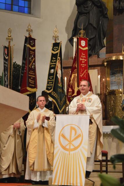 Pfarrer Krammer "übernimmt" sein Amt