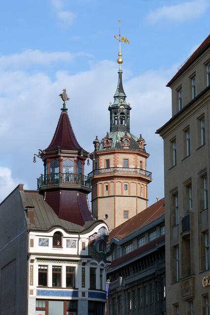 Nikolaikirche und der Turm des Riquethauses, Leipzig