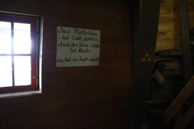 Müller-Spruch an der Mühlenwand