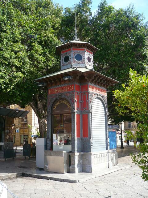 Schmucker Kiosk