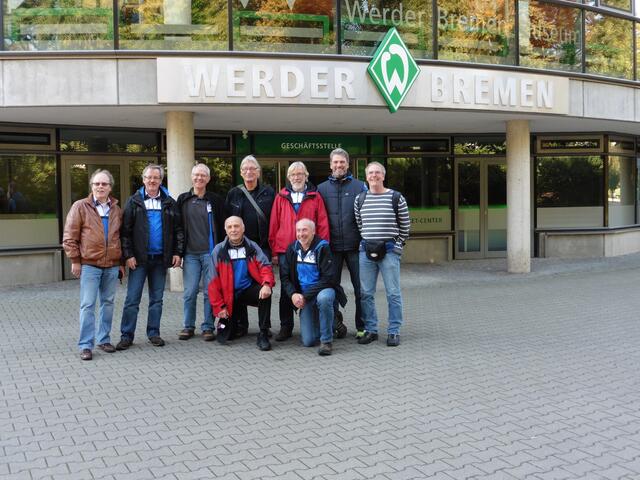 Die Führung war weg, aber ein Erinnerungsfoto musste noch gemacht werden.