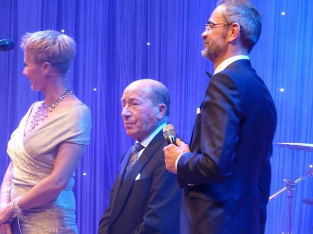 Erwin Müller Chef der Drogeriemarktkette spendete spontan 60.000 €