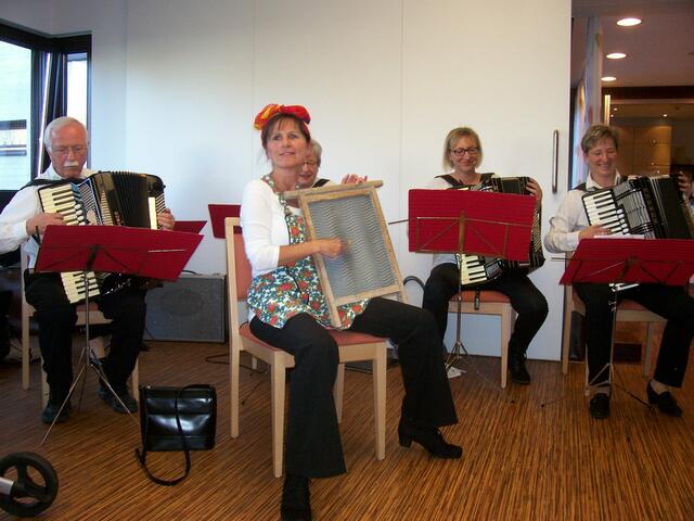 Solostück auf dem Waschbrett