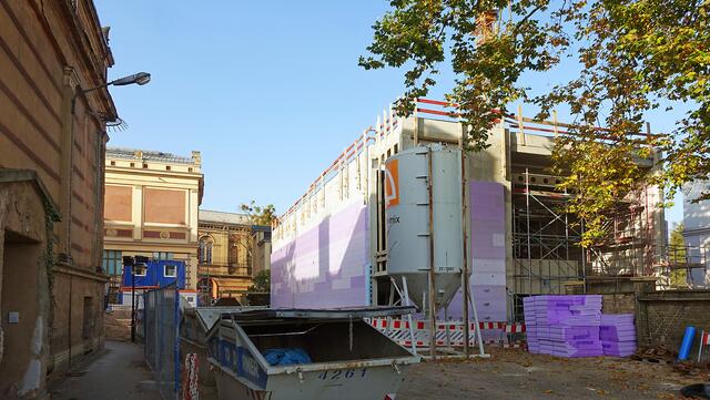 Auf dem Museumshof entsteht ein zweigeschossiges Gebäude mit 800 Quadratmetern nutzbarer Fläche.