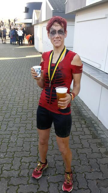 Mandy Krause nach Zieleinlauf Steelman